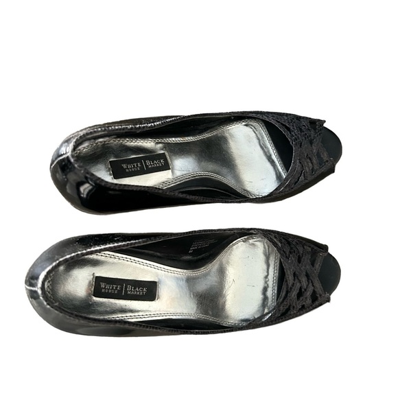 White House Black Market Black Woven Peep-Toe Heels. Size 8 - Picture 2 of 5